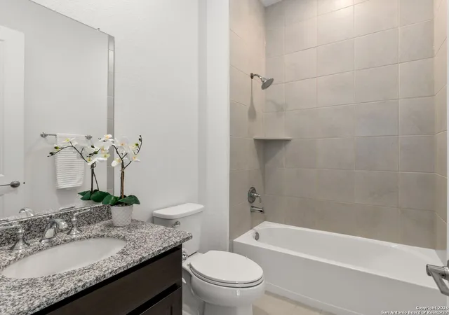 Photo 4 of Single family home for sale at 104 Sentido, Boerne, TX 78006 | MLS# 1763592 | Listing updated on 2026-06-29