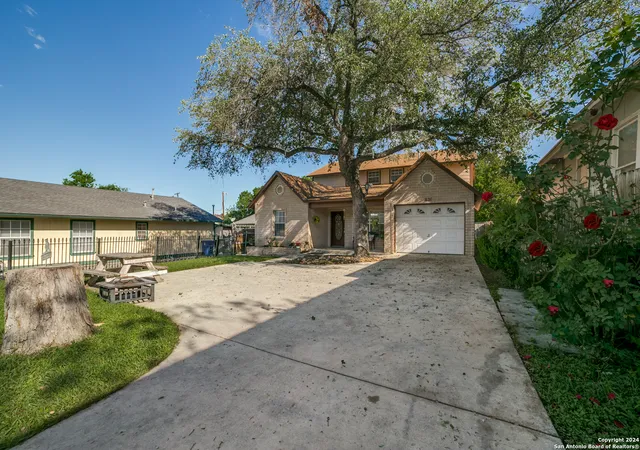 2nd image of 1131 Alametos, San Antonio, TX 78201 | MLS# 1765066