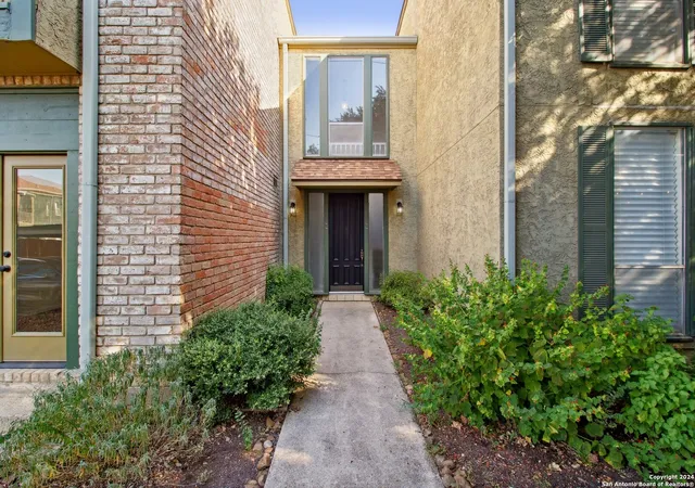 2nd image of 3678 Hidden Dr #704, San Antonio, TX 78217 | MLS# 1765323