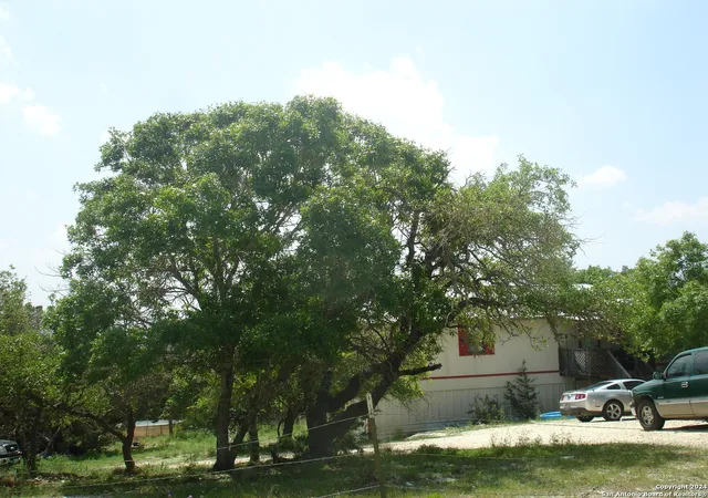 Photo 1 of Single family home for sale at 335 Polly Peak, Bandera, TX 78003 | MLS# 1765426 | Listing updated on 2024-11-19