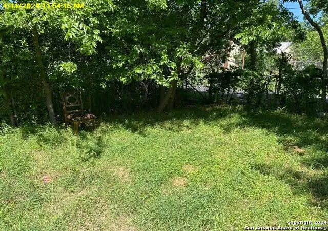 Photo 4 of Single family home for sale at 507 Blue Bonnet St, San Antonio, TX 78202 | MLS# 1769080 | Listing updated on 2026-04-23