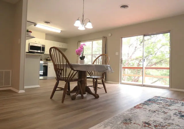 Photo 3 of Single family home for sale at 103 W Outer Dr, Canyon Lake, TX 78133 | MLS# 1769356 | Listing updated on 2026-08-24