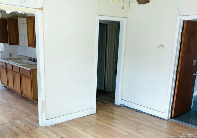 Photo 3 of Single family home for sale at 1326 Nw 23rd St, San Antonio, TX 78207 | MLS# 1771101 | Listing updated on 2026-01-17