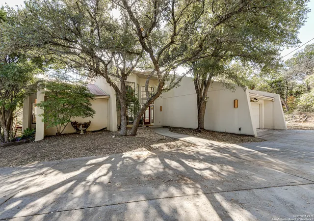 Photo 3 of Single family home for sale at 1078 Hillside View, Buda, TX 78610 | MLS# 1771597 | Listing updated on 2026-05-09