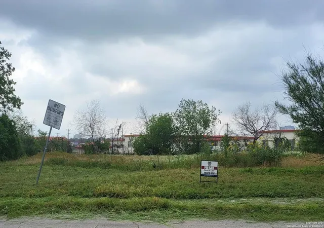 Photo 3 of Land for sale at 519 Bee St, San Antonio, TX 78208 | MLS# 1772096 | Listing updated on 2026-03-22