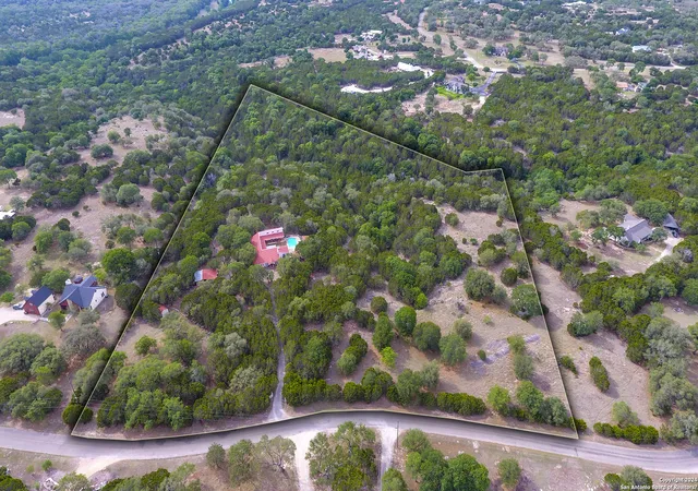 Photo 1 of Single family home for sale at 719 Cypress Bend Dr, Boerne, TX 78006 | MLS# 1773812 | Listing updated on 2026-08-09