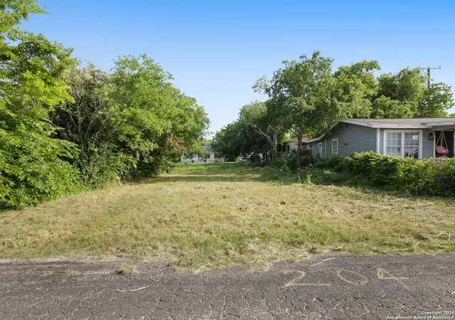 Photo 1 of Land for sale at 204 Orphan, San Antonio, TX 78202 | MLS# 1774279 | Listing updated on 2026-08-11
