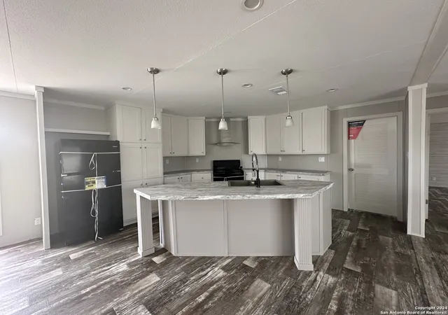3rd image of 1113 Long Leaf Pine St, Huffman, TX 77336 | MLS# 1774684