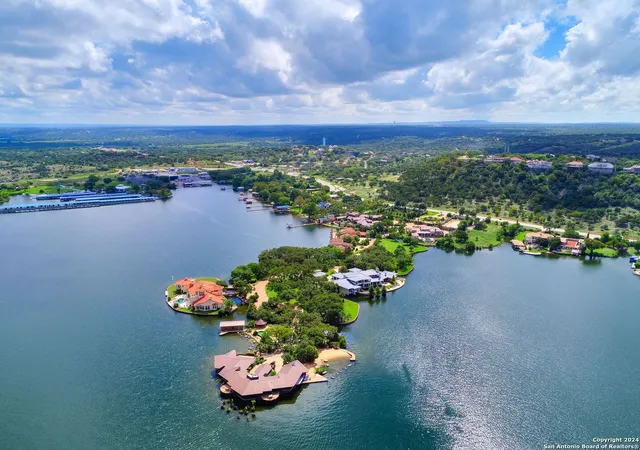Photo 3 of Land for sale at Legacy Lot 7-A Estate Dr, Marble Falls, TX 78657 | MLS# 1774925 | Listing updated on 2026-07-22