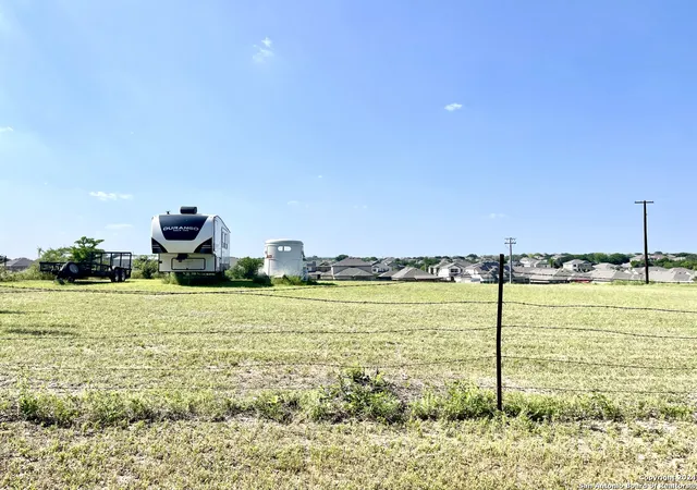 3rd image of 1968 Lou Ann Dr, New Braunfels, TX 78130 | MLS# 1777017