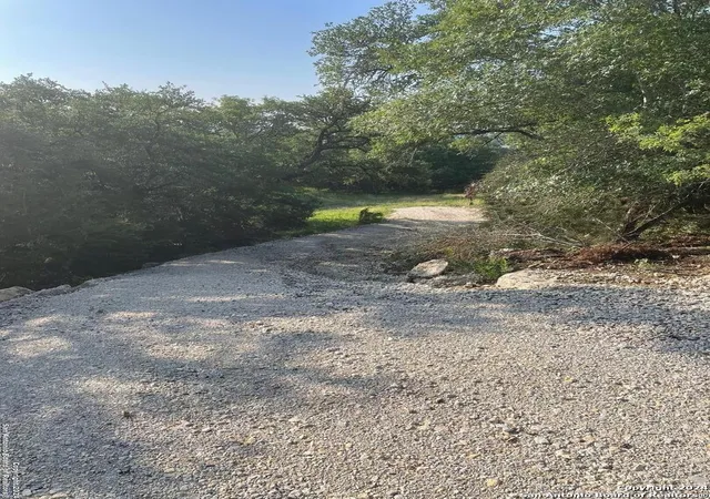 Photo 4 of Land for sale at 1409 Lavaca, Canyon Lake, TX 78133 | MLS# 1777432 | Listing updated on 2026-03-31