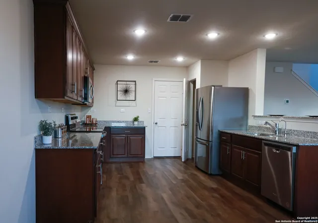 Photo 3 of Single family home for sale at 519 Wild Olive Way, San Antonio, TX 78219 | MLS# 1777921 | Listing updated on 2025-10-27