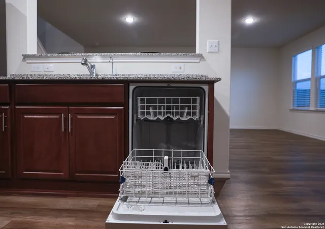 Photo 4 of Single family home for sale at 519 Wild Olive Way, San Antonio, TX 78219 | MLS# 1777921 | Listing updated on 2025-10-27