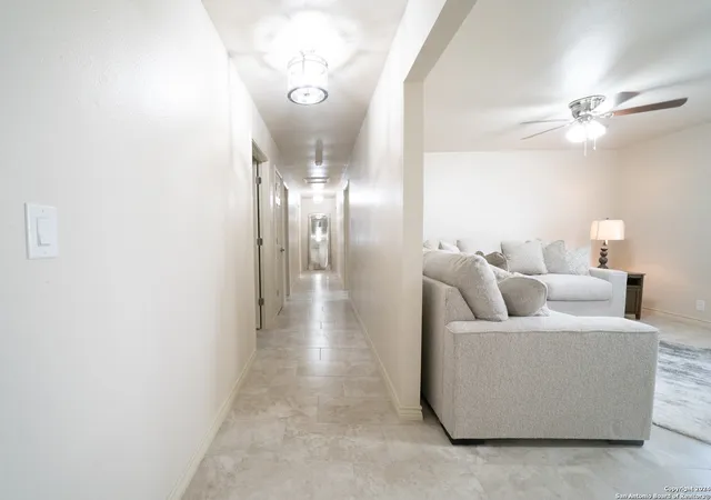 4th image of 609 Hickory Hwy, Devine, TX 78016 | MLS# 1778906