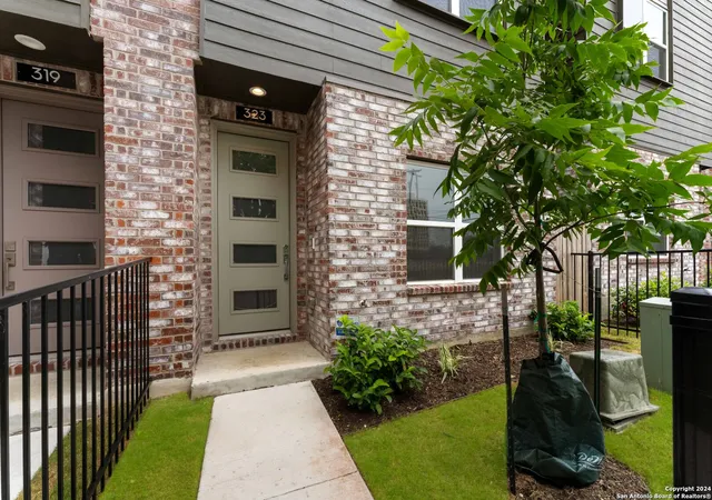 Photo 1 of Condo for sale at 323 Howard St #1, San Antonio, TX 78212 | MLS# 1780858 | Listing updated on 2026-03-03