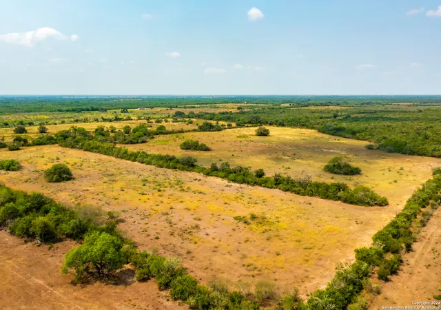 2nd image of 3698 Viggo Rd, Beeville, TX 78102 | MLS# 1783106