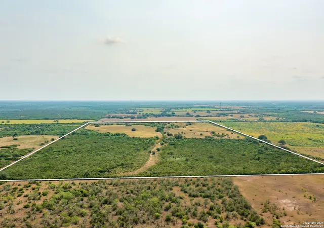 3rd image of 3698 Viggo Rd, Beeville, TX 78102 | MLS# 1783106