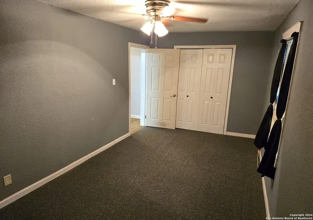 Photo 4 of Single family home for sale at 411 Kathy Dr, San Antonio, TX 78223 | MLS# 1786842 | Listing updated on 2025-11-26
