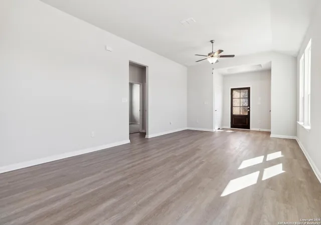 2nd image of 14919 Fischer Garden, San Antonio, TX 78253 | MLS# 1787709