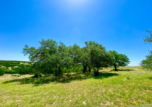 Photo 4 of Land for sale at Lot 124 Loma Vista Ranch, Kerrville, TX 78028 | MLS# 1788105 | Listing updated on 2025-08-12