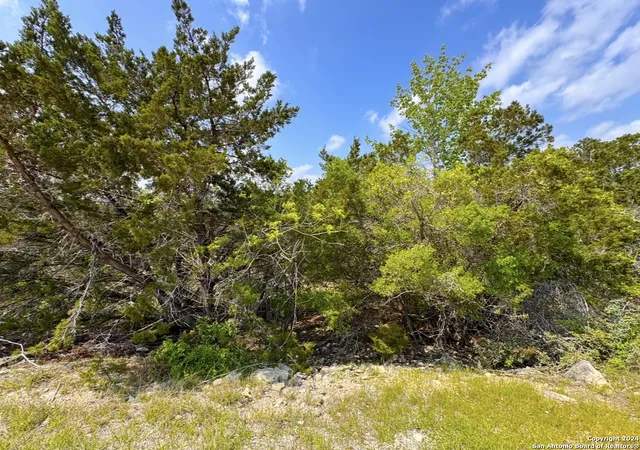 Photo 1 of Land for sale at 985 Oblate Dr, Canyon Lake, TX 78133 | MLS# 1790624 | Listing updated on 2026-08-03