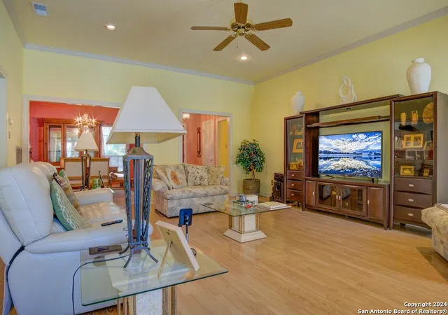 Photo 4 of Single family home for sale at 2415 Trace Oak, San Antonio, TX 78232 | MLS# 1791262 | Listing updated on 2025-08-25