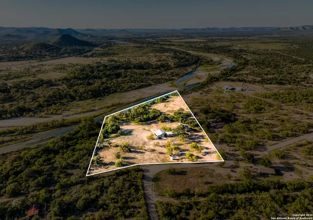 3rd image of 4991 Cr 416 #55 N, Uvalde, TX 78833 | MLS# 1794034