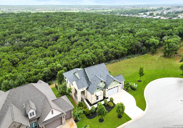 Photo 3 of Sale Pending at 517 Freeing Oak, San Marcos, TX 78666 | MLS# 1795389 | Listing updated on 2026-01-02