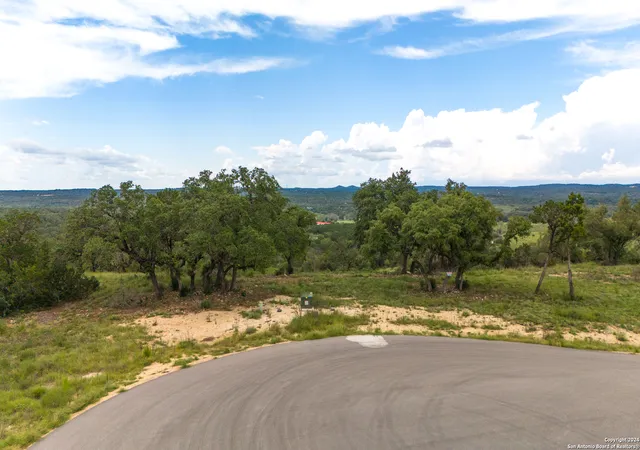 Photo 1 of Land for sale at 911 Enchanted Vw, Canyon Lake, TX 78133 | MLS# 1796604 | Listing updated on 2025-10-01
