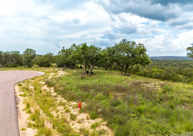 Photo 2 of Land for sale at 911 Enchanted Vw, Canyon Lake, TX 78133 | MLS# 1796604 | Listing updated on 2025-10-01