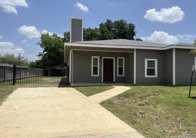 Photo 1 of Single family home for sale at 2826 Christian Dr, San Antonio, TX 78222 | MLS# 1797246 | Listing updated on 2025-07-31
