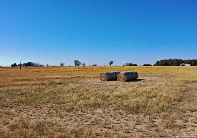 4th image of 0 County Road 343, Hondo, TX 78861 | MLS# 1799207