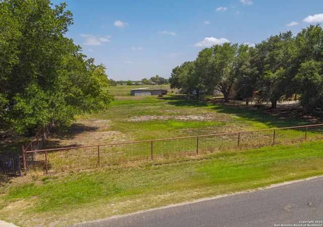Photo 1 of Land for sale at Tbd Pearsall Rd, Atascosa, TX 78002 | MLS# 1800696 | Listing updated on 2025-09-04