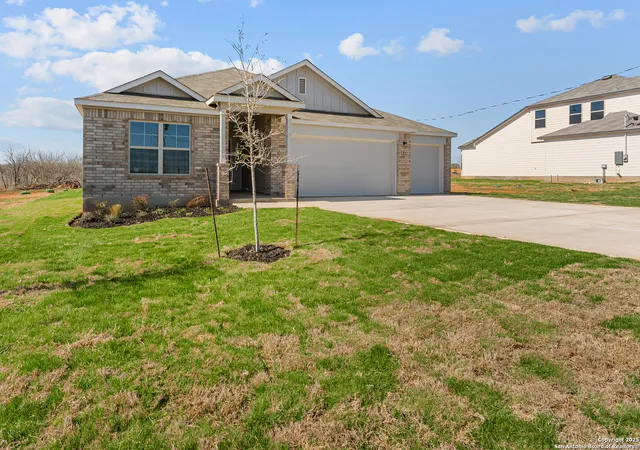 35th image of 101 Reno Trail, Floresville, TX 78114 | MLS# 1802466