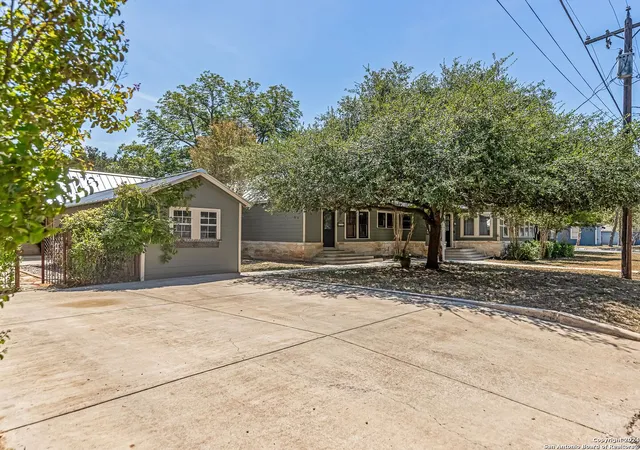 5th image of 1212 29Th St, Hondo, TX 78861 | MLS# 1803305