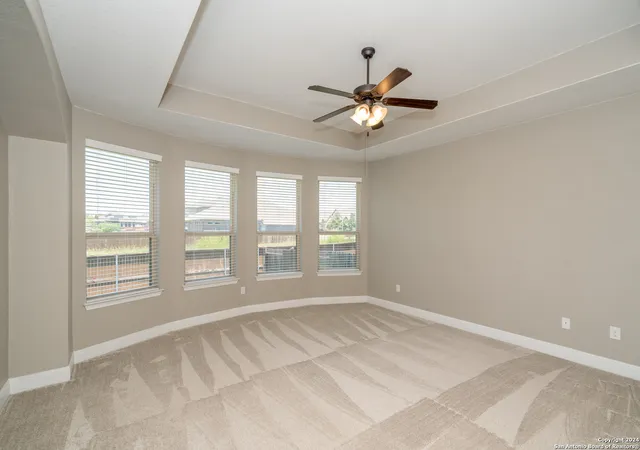 Photo 4 of Single family home for sale at 913 Calabria, Cibolo, TX 78108 | MLS# 1803677 | Listing updated on 2025-03-10