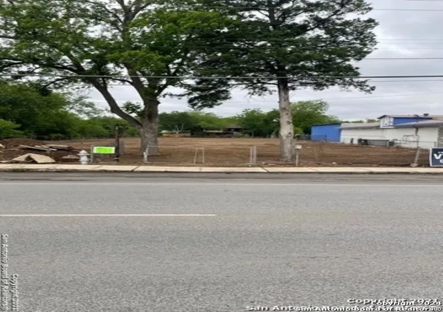 Photo 3 of Land for sale at 1521 S W W White Rd, San Antonio, TX 78220 | MLS# 1804148 | Listing updated on 2025-10-01