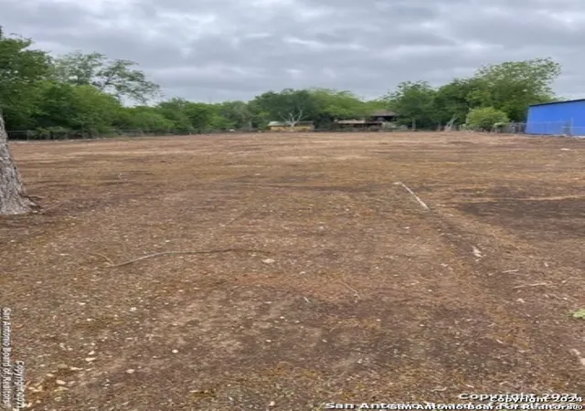 Photo 3 of Land for sale at 1521 S W W White Rd, San Antonio, TX 78220 | MLS# 1804148 | Listing updated on 2025-10-01