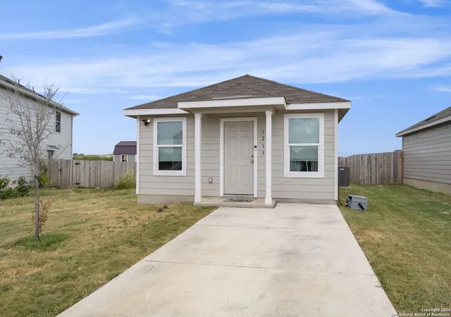 Photo 2 of Single family home for sale at 7219 Tides Trl, San Antonio, TX 78252 | MLS# 1804849 | Listing updated on 2026-03-02