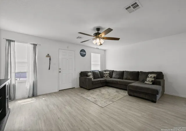 Photo 3 of Single family home for sale at 7219 Tides Trl, San Antonio, TX 78252 | MLS# 1804849 | Listing updated on 2026-03-02