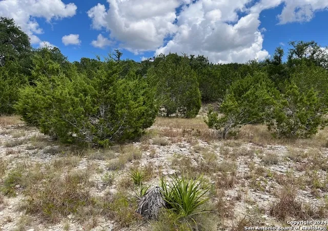 Photo 2 of Land for sale at 1396 Canyon Trace, Canyon Lake, TX 78133 | MLS# 1805150 | Listing updated on 2025-06-28