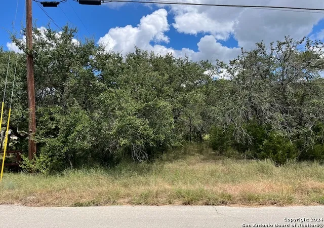 Photo 2 of Land for sale at 1406 Canyon Trace, Canyon Lake, TX 78133 | MLS# 1805154 | Listing updated on 2025-08-14