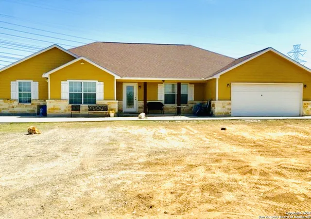 Photo 1 of Single family home for sale at 8546 Real Rd, San Antonio, TX 78263 | MLS# 1805657 | Listing updated on 2026-08-10