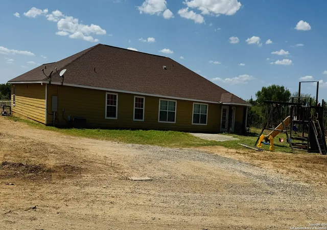 Photo 3 of Single family home for sale at 8546 Real Rd, San Antonio, TX 78263 | MLS# 1805657 | Listing updated on 2026-08-10