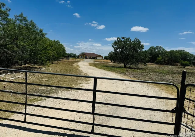 Photo 3 of Single family home for sale at 8546 Real Rd, San Antonio, TX 78263 | MLS# 1805657 | Listing updated on 2026-08-10