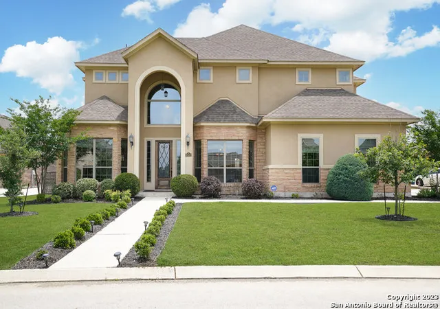 Photo 1 of Sale Pending at 30531 Setterfeld Cir, Boerne, TX 78015 | MLS# 1805985 | Listing updated on 2025-11-14