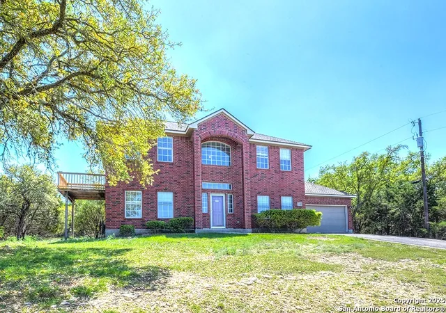 Photo 1 of Single family home for sale at 2294 Johnson Rd, Canyon Lake, TX 78133 | MLS# 1806208 | Listing updated on 2025-09-21