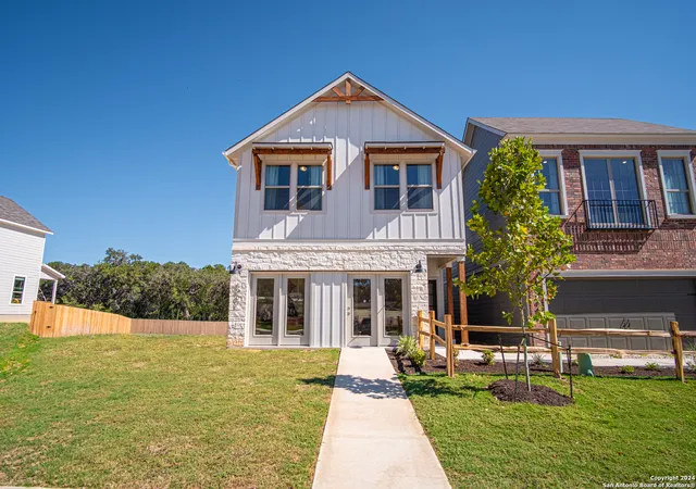 Photo 1 of Sale Pending at 8927 Summerwood Bnd, San Antonio, TX 78254 | MLS# 1807395 | Listing updated on 2025-09-30