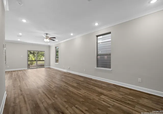 Photo 3 of Sale Pending at 8927 Summerwood Bnd, San Antonio, TX 78254 | MLS# 1807395 | Listing updated on 2025-09-30
