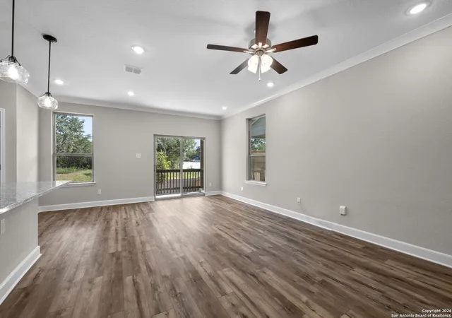 Photo 4 of Sale Pending at 8927 Summerwood Bnd, San Antonio, TX 78254 | MLS# 1807395 | Listing updated on 2025-09-30